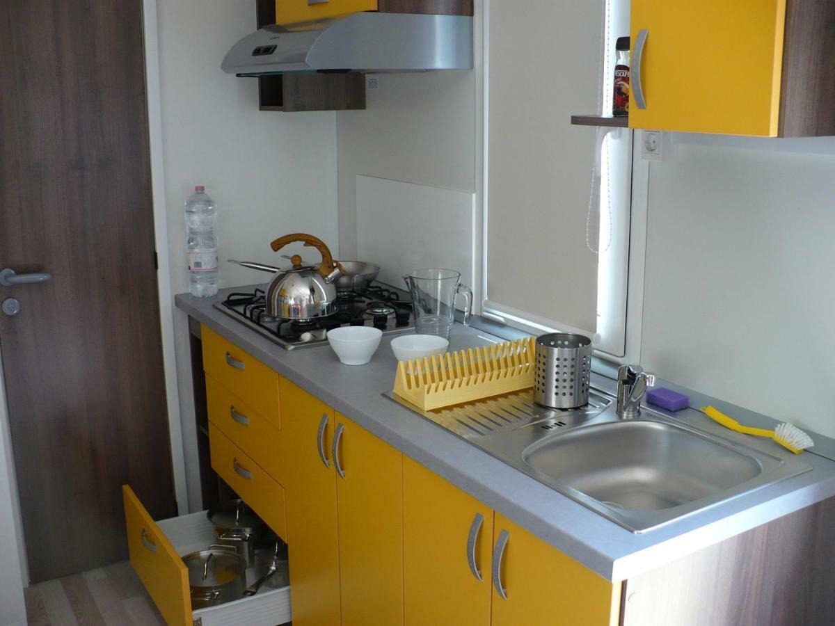 Victoria Mobilehome In Camping Mare E Pineta Lido di Spina Dış mekan fotoğraf